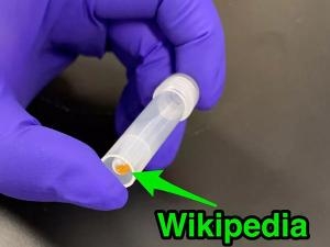 Startup Mỹ Vừa Nén Thành Công 16Gb Dữ Liệu Văn Bản Wikipedia Vào Chuỗi Dna