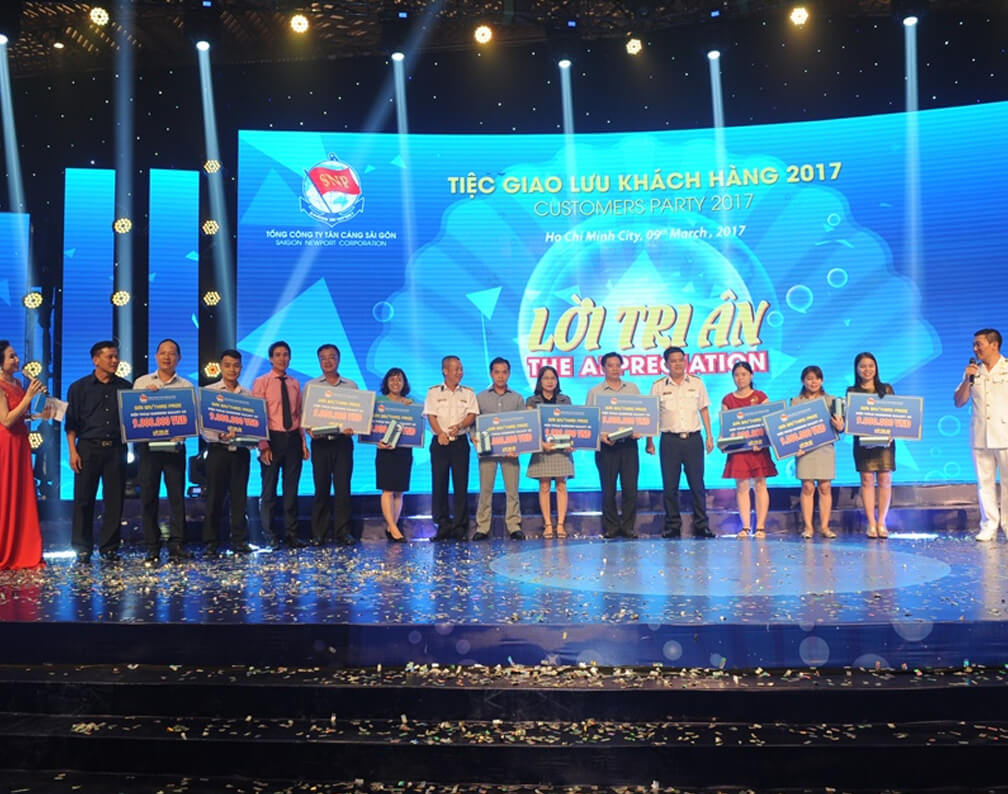 Tổ chức GalaDinner - Tri ân khách hàng